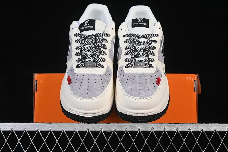 All categories Nk Air Force 1 Air Force series Nk Air Force 1 Low Air Force low-top Nike Air Force 1'07 Low joint black and gray suede Air Force 1 low-top casual sneakers XD9314-619